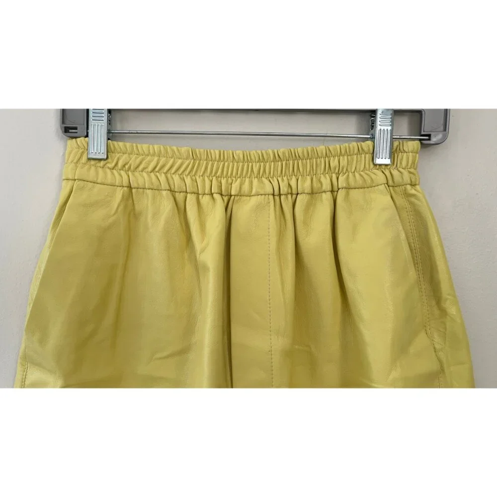 NANUSHKA YELLOW VEGAN LEATHER ELASTIC WAIST SHORTS M - Picture 3 of 8